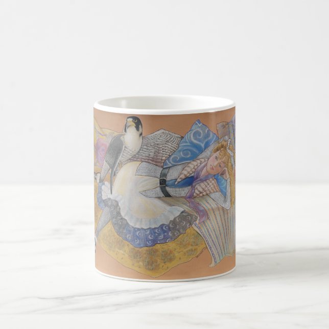 La gran taza del halcón de peregrino (Centro)