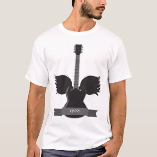 La guitarra se va volando la camiseta