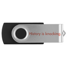 La historia está golpeando memoria USB