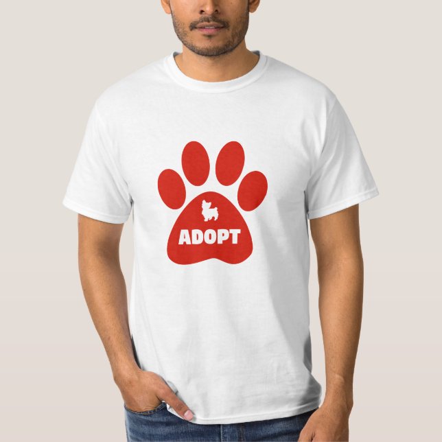 La imagen de la púa roja adopta la camiseta (Anverso)