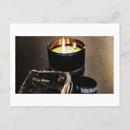 La impresión de tarjeta postal de la Santa Biblia 