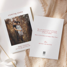 La Invitación de embarazo se acerca pronto a la ta