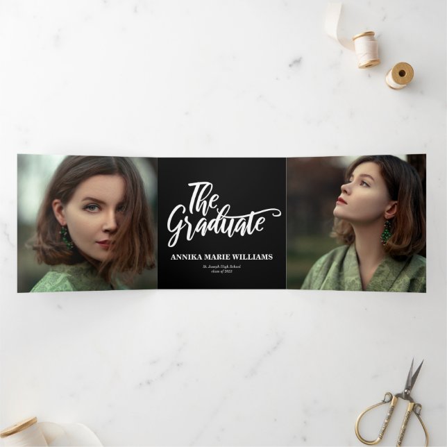 La Invitación Tri-Fold de Graduado Multifoto (Interior)