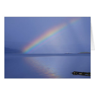 La isla de reflexiona sobre el arco iris