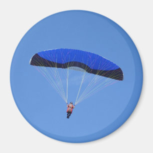 La libertad del gran imán redondo del cielo