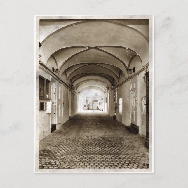 La luz al final de la postal del túnel (Anverso)