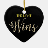 *~* La luz gana el ornamento del corazón del Purpu