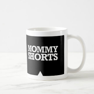 La mamá pone en cortocircuito la taza
