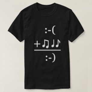 La música me hace la camisa feliz del texto