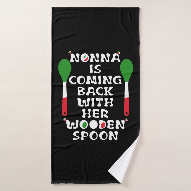 La Nonna Vuelve Con Su Cuchara De Madera  (Toalla de baño)