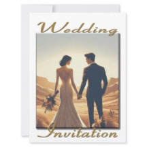 La pareja de la invitación a la boda al atardecer