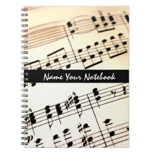 La partitura personalizada observa el cuaderno