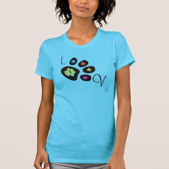 La pata imprime la camisa de las alas del amor y