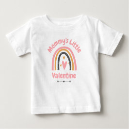 La pequeña camiseta de San Valentín de mamá