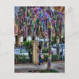 La postal del árbol de la abalorios de Mardi Gras