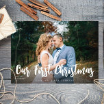 La primera foto Minimalista H de Navidad<br><div class="desc">Envíe tarjetas de diversión,  Moda y vacaciones Minimalistas o Navidades con sus Minimalistas tarjetas de fotos horizontales de nuestra primera Navidad.</div>