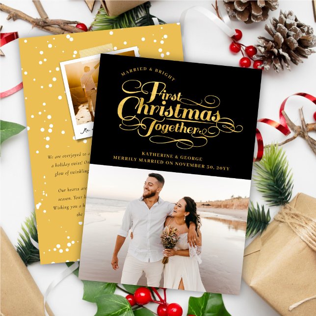 La primera Navidad juntos con guión dorado (Subido por el creador)