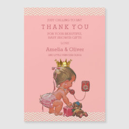 La princesa en galones del peluche del teléfono le