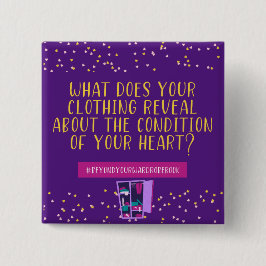 La ropa revela el botón del corazón