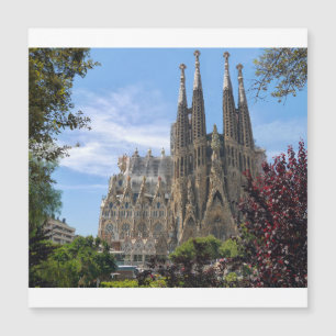 La Sagrada Familia, Barcelona, España Imán