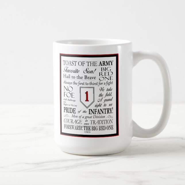 La taza de café grande de la canción del rojo uno (Derecha)