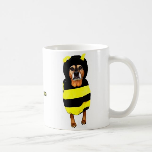 La taza de café más triste de la abeja (sin fondo) (Derecha)