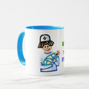 La taza de café pediátrica de la enfermera del