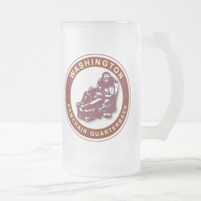 La taza de fútbol del sillón QB Washington (Derecha)