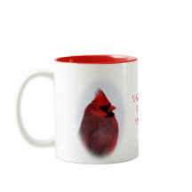 La taza de la bebida de los cardenales personaliza