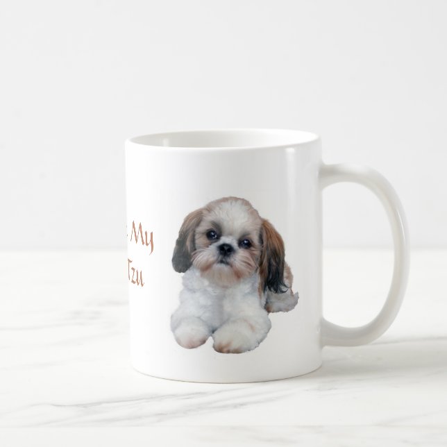 La taza de los perritos de Shih Tzu adora (Derecha)