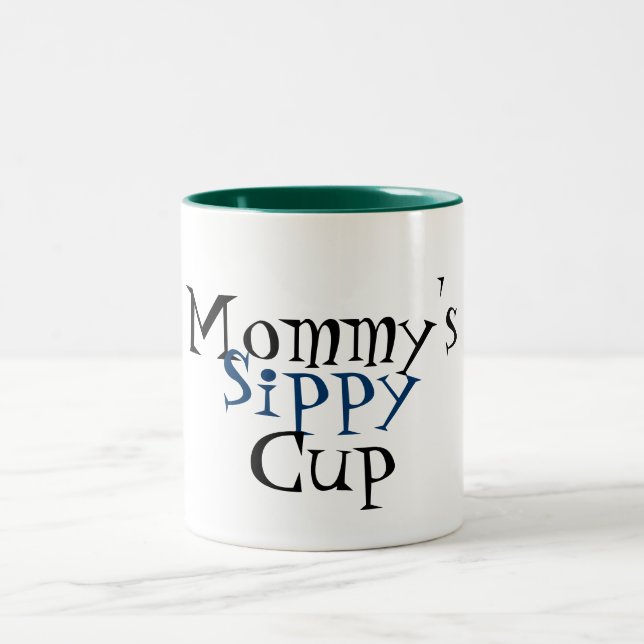 La taza de sippy de mamá graciosa y personalizada (Centro)