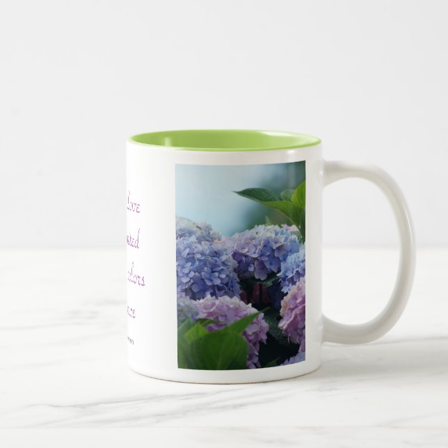 La taza del Hydrangea BQT personaliza (Derecha)