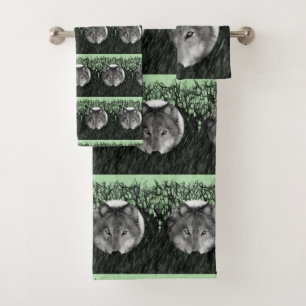La toalla del cuarto de baño pone lobos