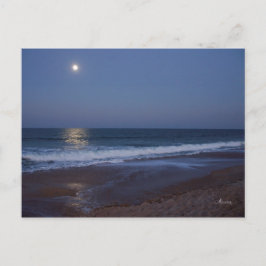 La tranquilidad del océano por la noche, postal