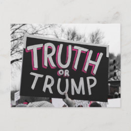 La verdad o la postal de Trump