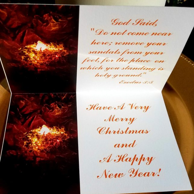 La verdadera tarjeta de vacaciones de Relieve meta ( This design is called "The Burning Bush." I was inspired by the story of Moses.)