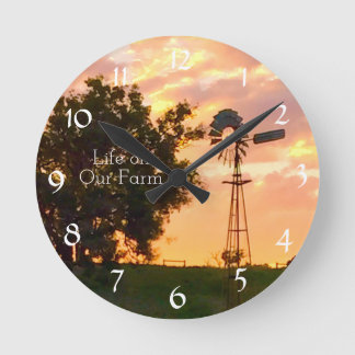 La vida en nuestro reloj de pared agrícola