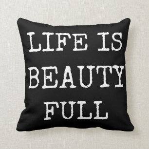 La vida es almohada negra de las palabras de la