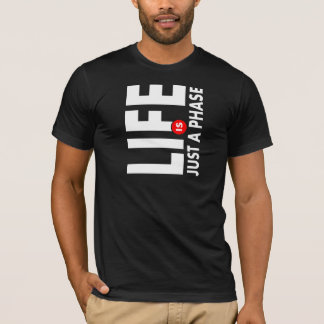 La vida es camiseta sobrestimada (de la oscuridad)