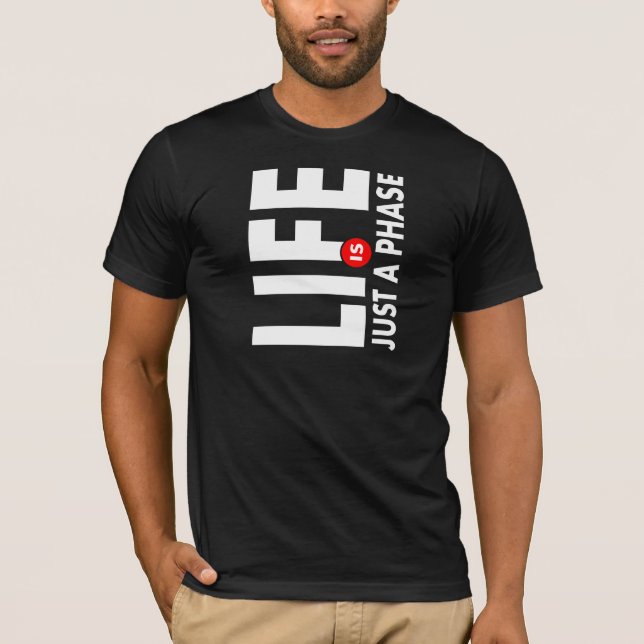 La vida es camiseta sobrestimada (de la oscuridad) (Anverso)