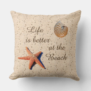 La vida es mejor en la almohada de playa