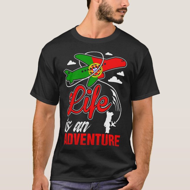 La Vida Portuguesa Es Una Camiseta De Aventura (Anverso)