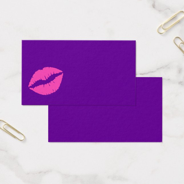Labios rosados en blanco morado (Oficina)