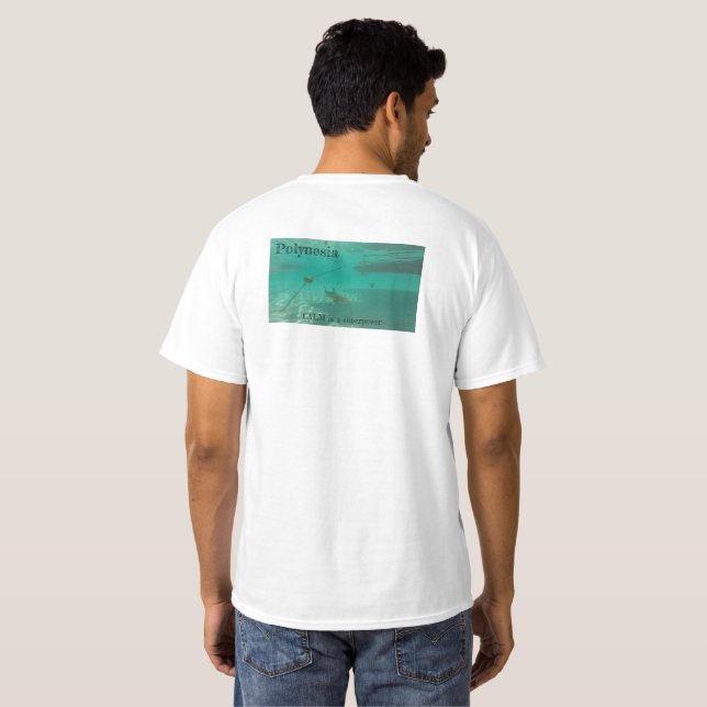 Lados negros de la camiseta dos del tiburón del (Reverso completo)