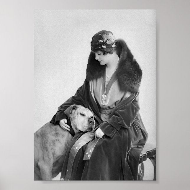 Lady y su perro, arte de cosecha negra y blanca (Frente)