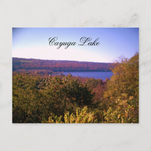 LAGO DE CAYUGA EN LA postal DE OTOÑO