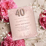 Lámina 40.ª invitación de purpurina rosa de oro<br><div class="desc">Una invitación moderna, elegante y glamurosa para un fiesta de 40 años. Un fondo dorado rosa con goteo, pinta con goteo. El nombre está escrito con un guión moderno de estilo con letras de color rosa oscuro y dorado. Personalice y agregue los detalles de su fiesta. El número 40 se...</div>