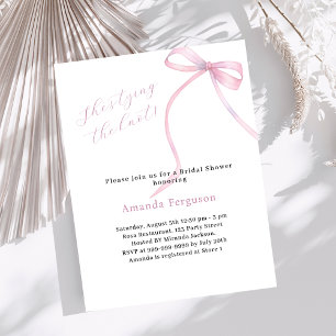 Lámina Arco rosa Ella está atando el nudo Ducha de Novias