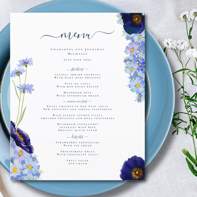 Lámina Boda Boho Azul de Flor Silvestre (Elegant wildflower summer floral blue wedding menu with modern typography script)