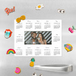 Lámina De Pizarra Blanca Magnética Calendario fotográfico simple de tipografía de mod<br><div class="desc">Este imán de calendario personalizado es perfecto para planificar eventos mensuales próximos. Con una tipografía moderna y moderna de moda y añade tu propia foto. Añada la redacción de su personalizado a este diseño utilizando los cuadros "Editar esta plantilla de diseño" en el lado derecho del elemento o haga clic...</div>